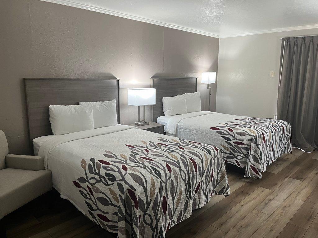 Red Roof Inn Madisonville Экстерьер фото