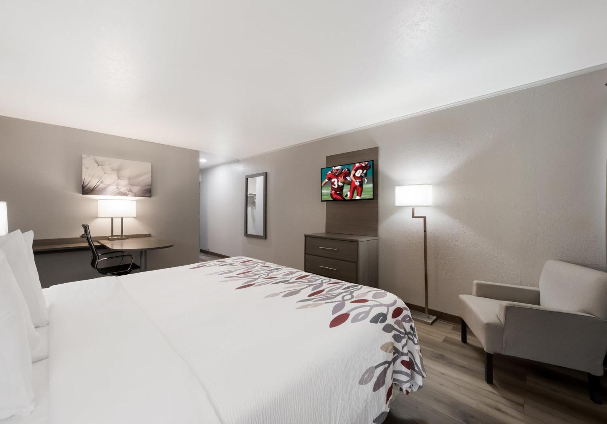 Red Roof Inn Madisonville Экстерьер фото