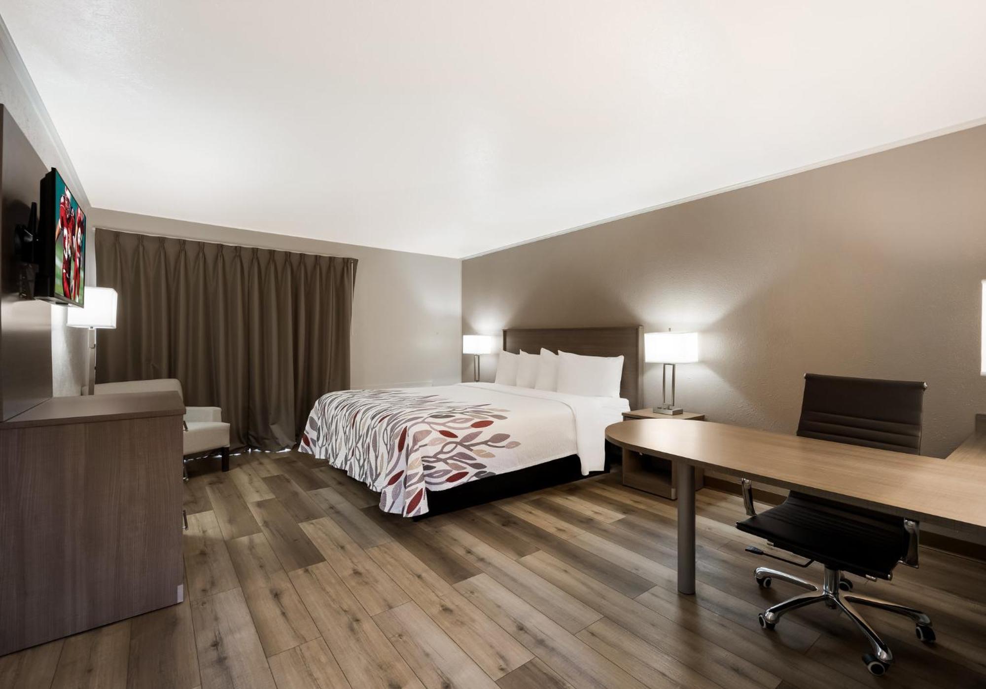 Red Roof Inn Madisonville Экстерьер фото